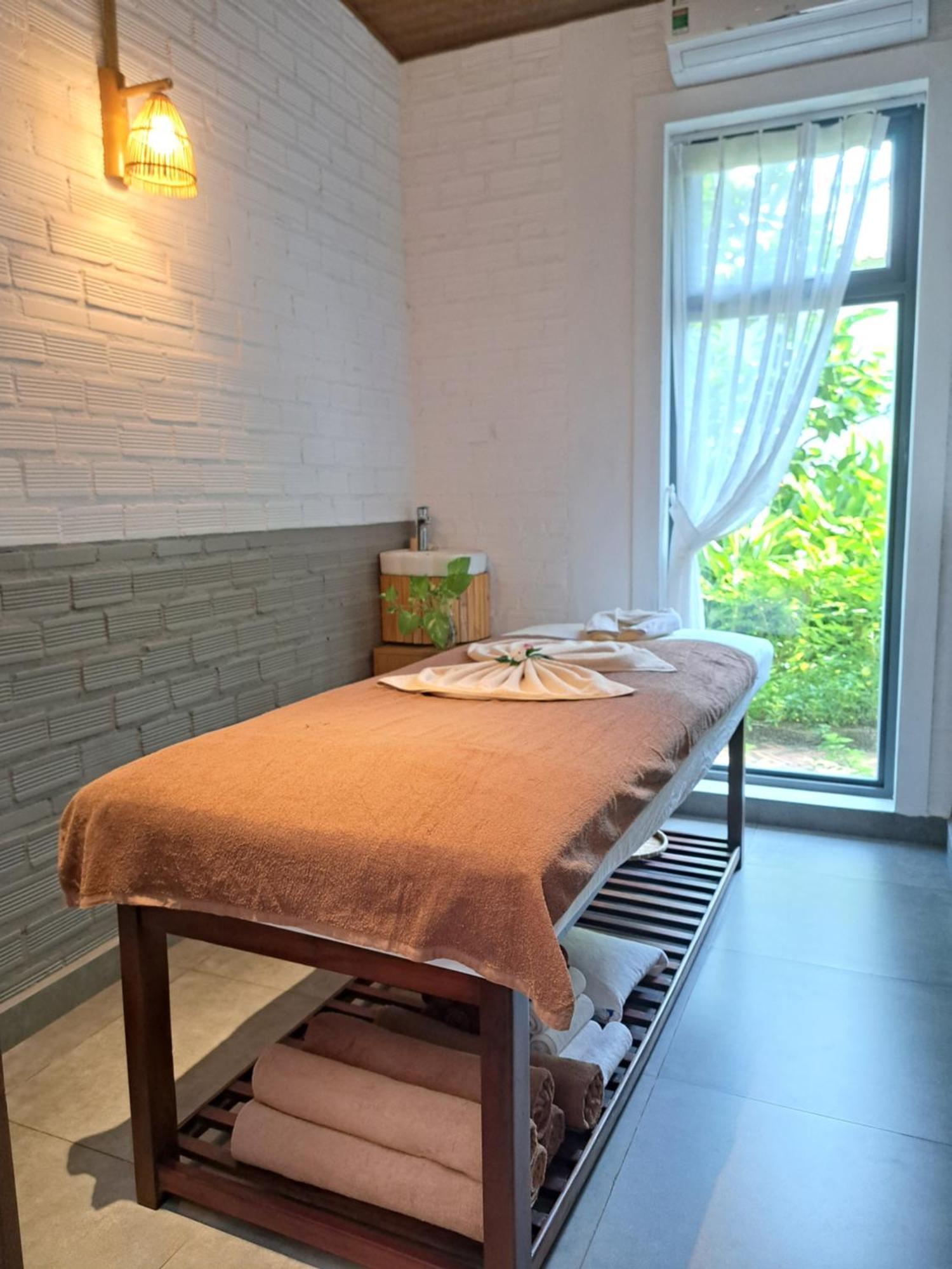 Golden Lotus Spa & Homestay Ap Thien Phuoc Екстериор снимка